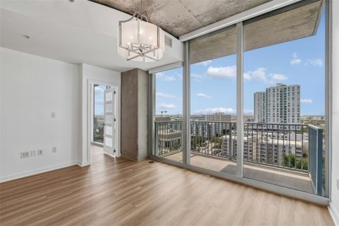 Copropriété à vendre à Tampa, Floride: 1 chambre, 66.33 m2 № 2210186 - photo 9