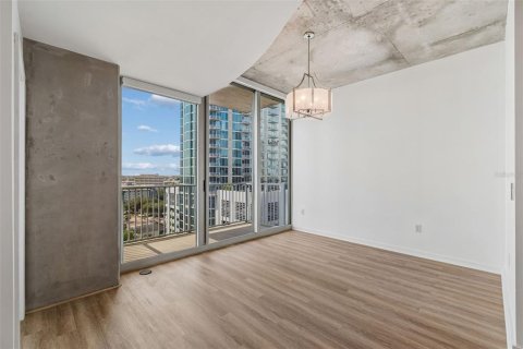Copropriété à vendre à Tampa, Floride: 1 chambre, 66.33 m2 № 2210186 - photo 4