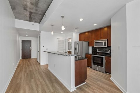 Copropriété à vendre à Tampa, Floride: 1 chambre, 66.33 m2 № 2210186 - photo 7