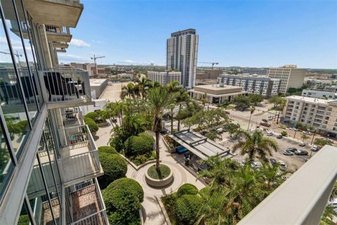 Copropriété à vendre à Tampa, Floride: 1 chambre, 66.33 m2 № 2210186 - photo 2
