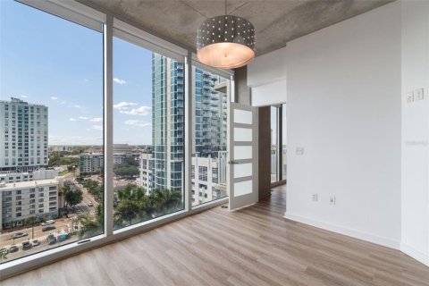 Copropriété à vendre à Tampa, Floride: 1 chambre, 66.33 m2 № 2210186 - photo 17