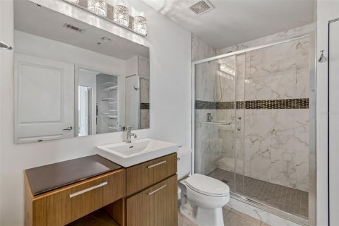 Copropriété à vendre à Tampa, Floride: 1 chambre, 66.33 m2 № 2210186 - photo 21