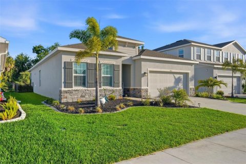House in Parrish, Florida 4 bedrooms, 187.48 sq.m. № 2196646
