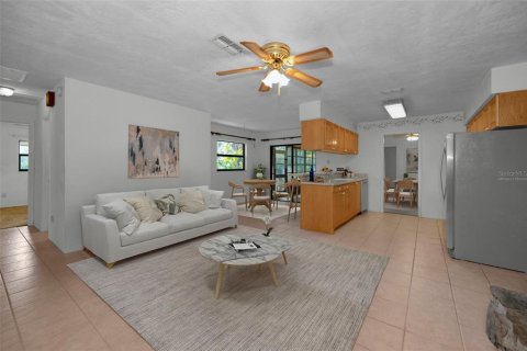 House in Dunedin, Florida 4 bedrooms, 192.87 sq.m. № 1909768 - photo 27