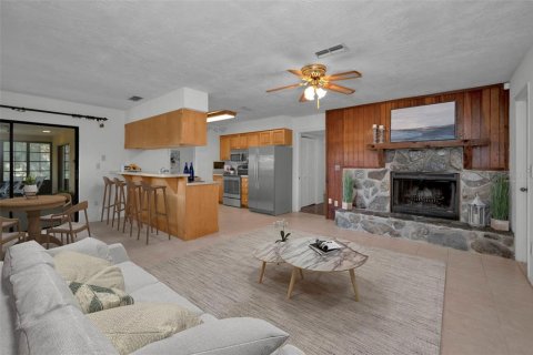 House in Dunedin, Florida 4 bedrooms, 192.87 sq.m. № 1909768 - photo 29