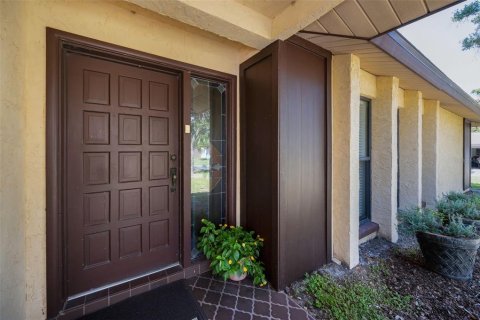 House in Dunedin, Florida 4 bedrooms, 192.87 sq.m. № 1909768 - photo 5
