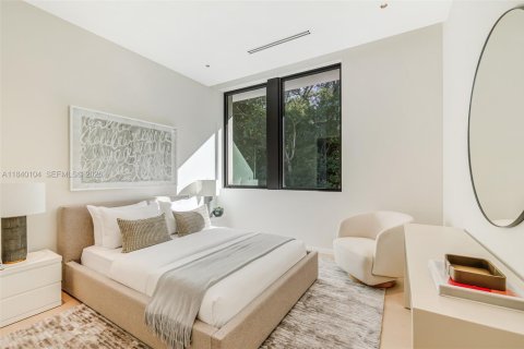 Купить виллу или дом в Майами, Флорида 7 спален, 547.47м2, № 1939822 - фото 17