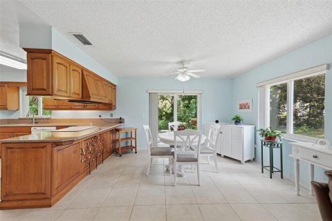 Villa ou maison à vendre à Sun City Center, Floride: 2 chambres, 172.43 m2 № 2322571 - photo 19