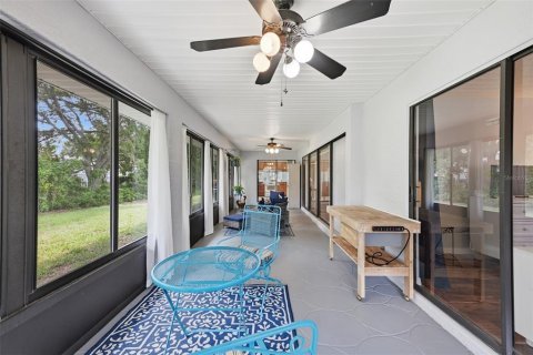 Villa ou maison à vendre à Sun City Center, Floride: 2 chambres, 172.43 m2 № 2322571 - photo 25