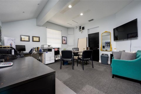 Immobilier commercial à vendre à Lakeland, Floride: 432 m2 № 2135595 - photo 10