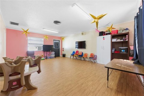 Immobilier commercial à vendre à Lakeland, Floride: 432 m2 № 2135595 - photo 22