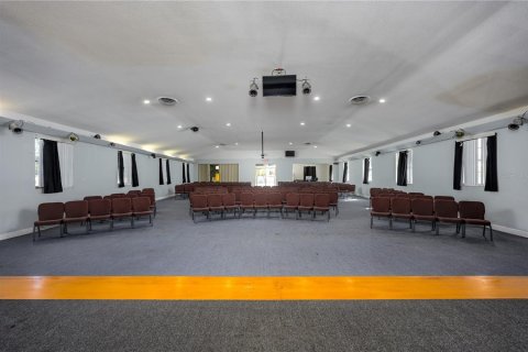 Immobilier commercial à vendre à Lakeland, Floride: 432 m2 № 2135595 - photo 9