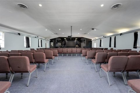 Immobilier commercial à vendre à Lakeland, Floride: 432 m2 № 2135595 - photo 6