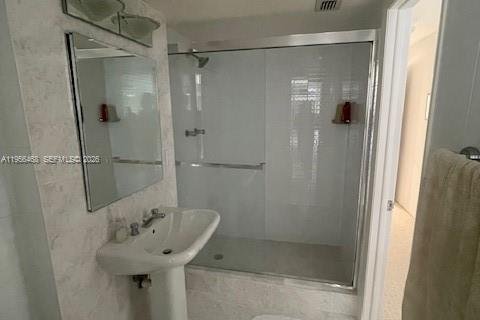 Touwnhouse à vendre à Aventura, Floride: 3 chambres, 188.78 m2 № 2010559 - photo 10