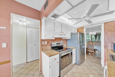 Copropriété à louer à Lauderdale Lakes, Floride: 2 chambres, 89.19 m2 № 2261896 - photo 8