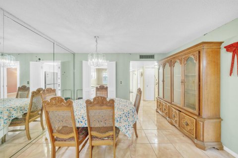 Copropriété à louer à Lauderdale Lakes, Floride: 2 chambres, 89.19 m2 № 2261896 - photo 17