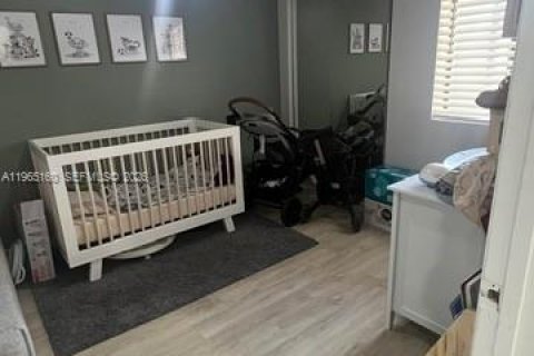 Touwnhouse à louer à Sunrise, Floride: 3 chambres, 123.56 m2 № 2026484 - photo 13