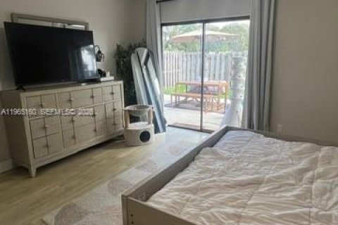 Touwnhouse à louer à Sunrise, Floride: 3 chambres, 123.56 m2 № 2026484 - photo 16