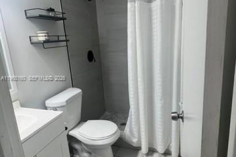 Touwnhouse à louer à Sunrise, Floride: 3 chambres, 123.56 m2 № 2026484 - photo 11