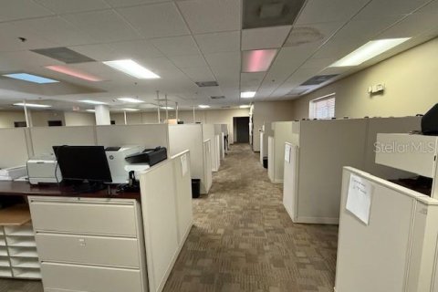 Immobilier commercial à vendre à Orlando, Floride: 623 m2 № 2132253 - photo 19
