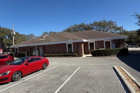 Immobilier commercial à vendre à Orlando, Floride: 623 m2 № 2132253 - photo 11