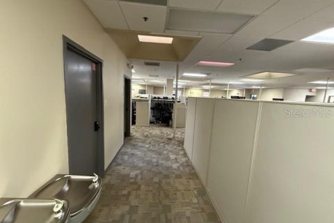 Immobilier commercial à vendre à Orlando, Floride: 623 m2 № 2132253 - photo 23