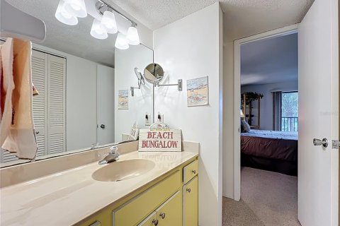 Copropriété à vendre à Bradenton, Floride: 2 chambres, 109.44 m2 № 1901578 - photo 13