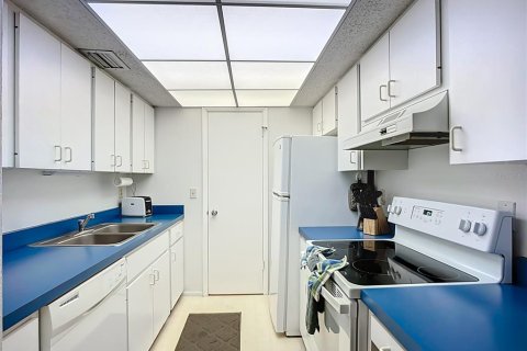 Copropriété à vendre à Bradenton, Floride: 2 chambres, 109.44 m2 № 1901578 - photo 6