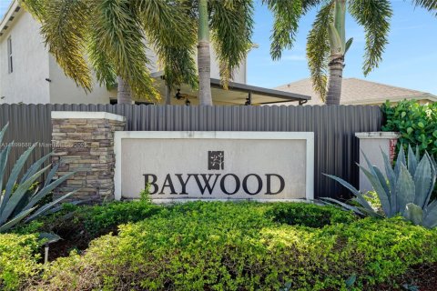 House in Homestead, Florida 4 bedrooms, 197.51 sq.m. № 1950736