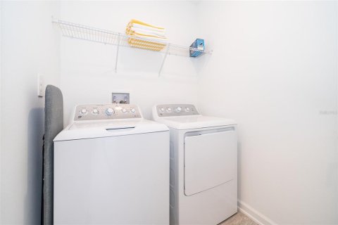 Condo in Davenport, Florida, 2 bedrooms  № 2222113 - photo 19