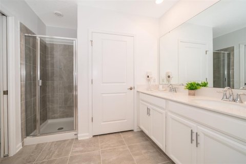 Condo in Davenport, Florida, 2 bedrooms  № 2222113 - photo 16