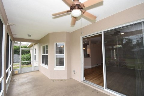 Villa ou maison à louer à Palm Coast, Floride: 3 chambres, 184.13 m2 № 2383933 - photo 18