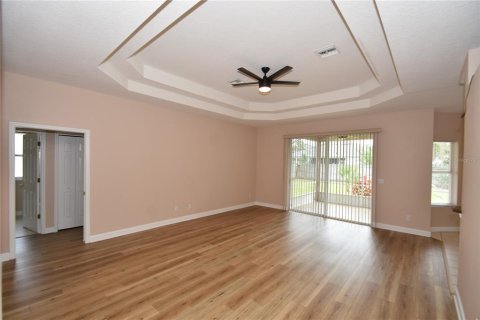 Villa ou maison à louer à Palm Coast, Floride: 3 chambres, 184.13 m2 № 2383933 - photo 8