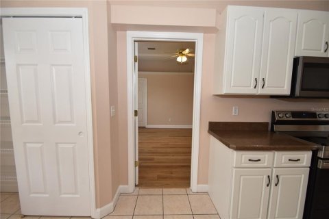 Villa ou maison à louer à Palm Coast, Floride: 3 chambres, 184.13 m2 № 2383933 - photo 21