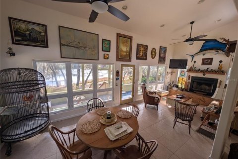 House in Ocklawaha, Florida 1 bedroom, 180.42 sq.m. № 2166120 - photo 17