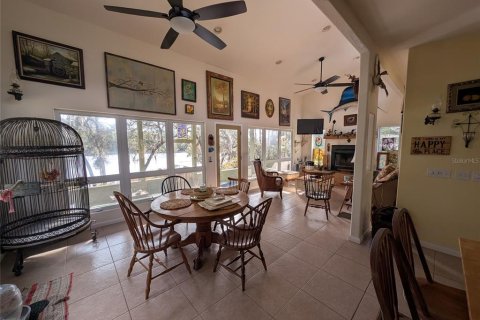 House in Ocklawaha, Florida 1 bedroom, 180.42 sq.m. № 2166120 - photo 15