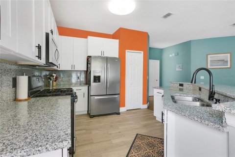 Casa en venta en Oviedo, Florida, 3 dormitorios, 162.67 m2 № 1837520 - foto 6