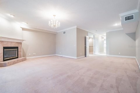 Townhouse in Palm Harbor, Florida 3 bedrooms, 337.51 sq.m. № 2228312 - photo 21