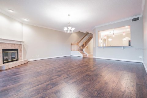 Townhouse in Palm Harbor, Florida 3 bedrooms, 337.51 sq.m. № 2228312 - photo 15