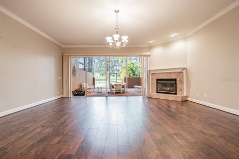 Townhouse in Palm Harbor, Florida 3 bedrooms, 337.51 sq.m. № 2228312 - photo 17