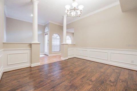 Townhouse in Palm Harbor, Florida 3 bedrooms, 337.51 sq.m. № 2228312 - photo 5