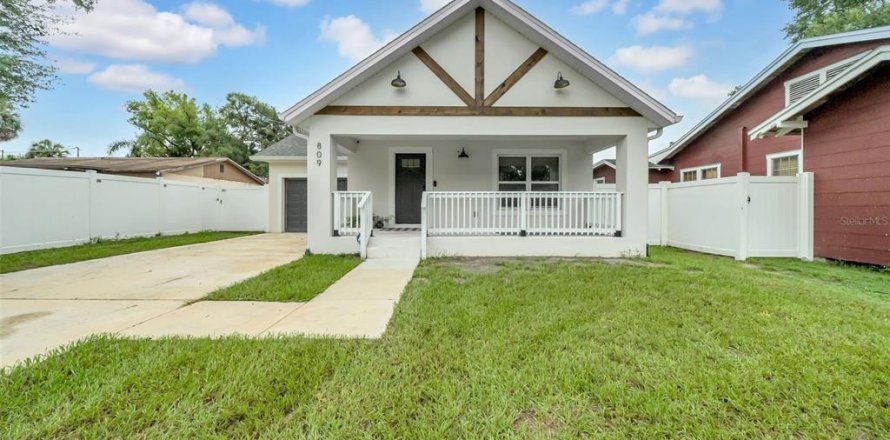 Villa ou maison à Tampa, Floride 3 chambres, 174.38 m2 № 1898986