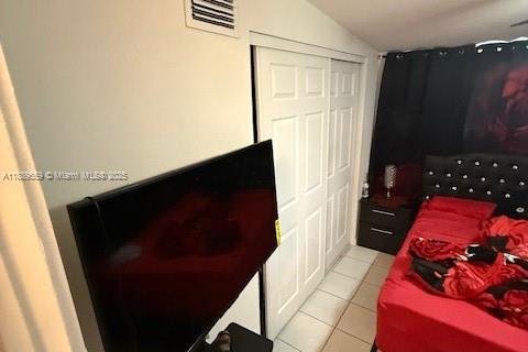 Commercial property in Hialeah, Florida 245.17 sq.m. № 1938724 - photo 16
