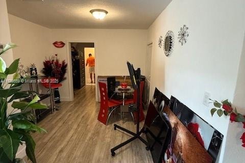 Propiedad comercial en venta en Hialeah, Florida, 245.17 m2 № 1938724 - foto 10