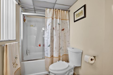 Купить кондоминиум в Лодерхилл, Флорида 7 комнат, 148.64м2, № 2249602 - фото 18