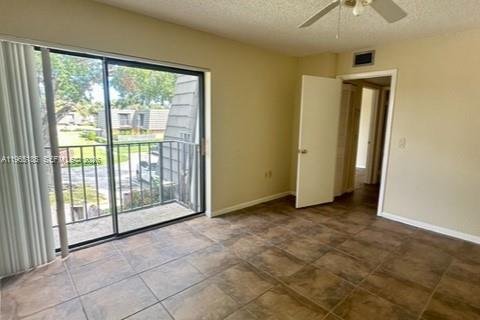 Touwnhouse à vendre à Riviera Beach, Floride: 2 chambres, 114.83 m2 № 2081179 - photo 17