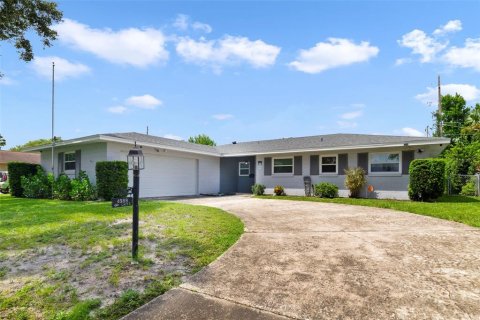 Casa en venta en Orlando, Florida, 4 dormitorios, 160.63 m2 № 1914764 - foto 15