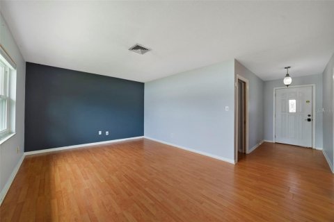 Casa en venta en Orlando, Florida, 4 dormitorios, 160.63 m2 № 1914764 - foto 17