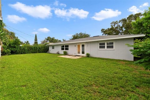 Casa en venta en Orlando, Florida, 4 dormitorios, 160.63 m2 № 1914764 - foto 14