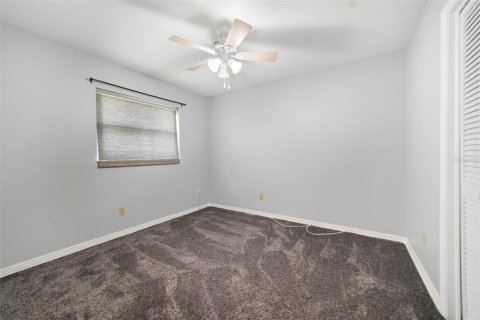 Casa en venta en Orlando, Florida, 4 dormitorios, 160.63 m2 № 1914764 - foto 12